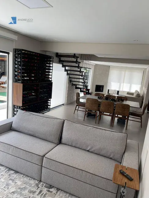 Foto 3 de Casa de Condomínio com 4 quartos à venda, 600m2 em Vila Oliveira, Mogi Das Cruzes - SP