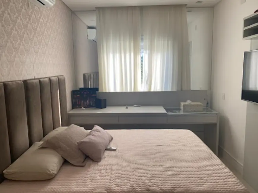 Foto 9 de Apartamento com 4 quartos à venda, 272m2 em Jardim Armênia, Mogi Das Cruzes - SP