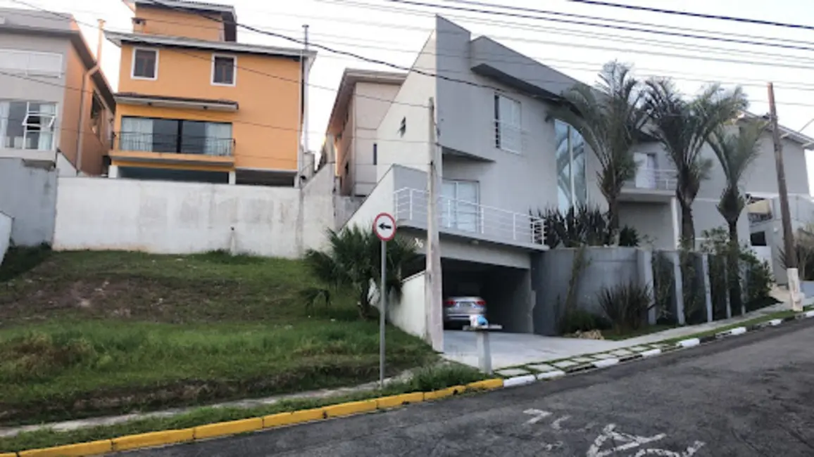 Foto 1 de Terreno / Lote à venda, 296m2 em Mogi Das Cruzes - SP