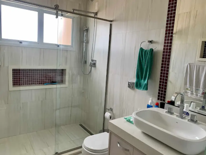 Foto 8 de Casa de Condomínio com 6 quartos à venda, 500m2 em Fazenda Rodeio, Mogi Das Cruzes - SP