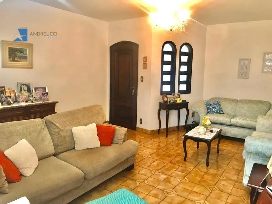 Foto 1 de Casa com 2 quartos à venda, 150m2 em Centro, Mogi Das Cruzes - SP