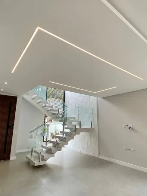 Foto 6 de Casa de Condomínio com 3 quartos à venda, 252m2 em Fazenda Rodeio, Mogi Das Cruzes - SP