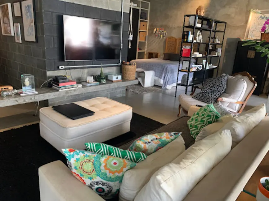 Loft / Flat com 1 quarto para alugar, 720m2 em Mogi Das Cruzes - SP - imagem 3 Foto 3 de Loft / Flat com 1 quarto para alugar, 720m2 em Mogi Das Cruzes - SP