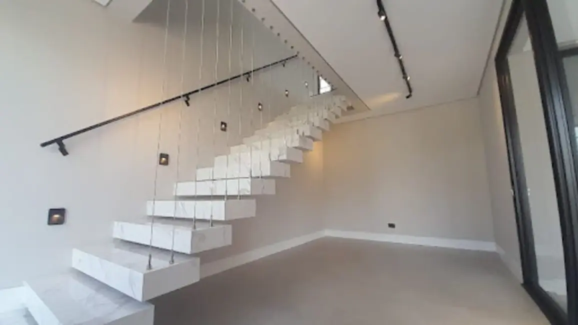 Foto 2 de Casa de Condomínio com 4 quartos à venda, 278m2 em Fazenda Rodeio, Mogi Das Cruzes - SP
