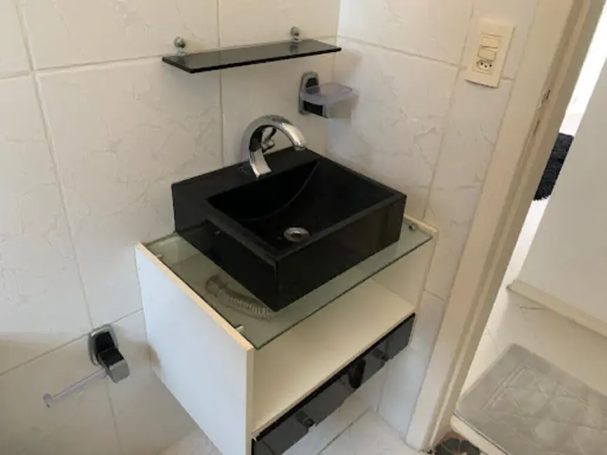 Foto 3 de Apartamento com 2 quartos para alugar, 70m2 em Centro, Mogi Das Cruzes - SP