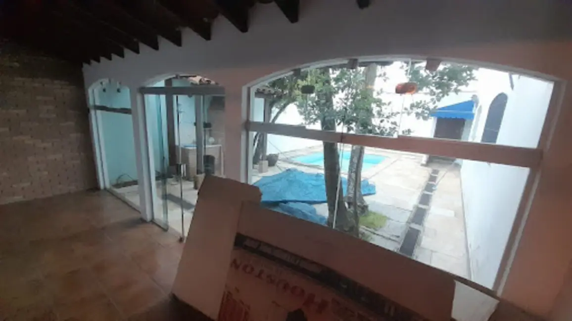 Foto 1 de Casa com 3 quartos para alugar, 377m2 em Vila Oliveira, Mogi Das Cruzes - SP