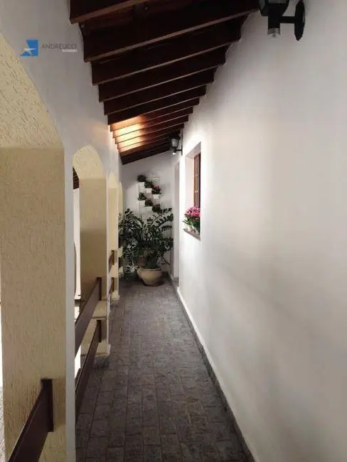 Foto 3 de Casa com 3 quartos à venda, 400m2 em Vila Oliveira, Mogi Das Cruzes - SP