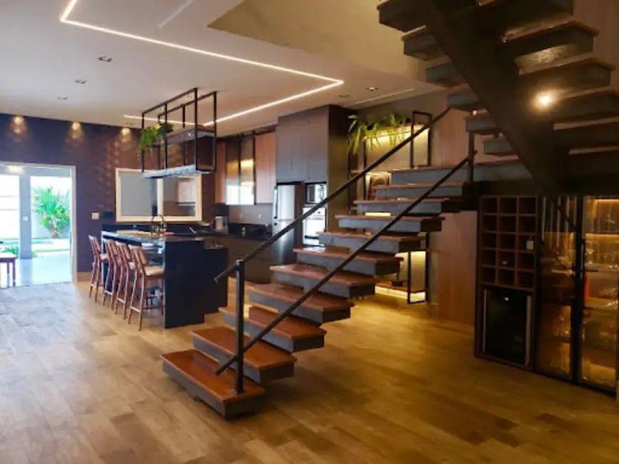 Foto 1 de Casa com 3 quartos à venda, 400m2 em Vila Oliveira, Mogi Das Cruzes - SP