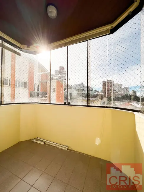 Foto 2 de Apartamento com 2 quartos à venda, 74m2 em Centro, Bento Goncalves - RS