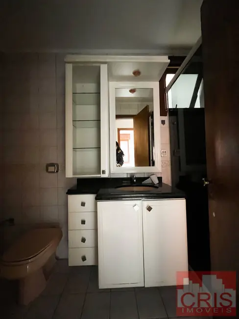 Apartamento com 2 quartos à venda, 74m2 em Centro, Bento Goncalves - RS - imagem 3 Foto 3 de Apartamento com 2 quartos à venda, 74m2 em Centro, Bento Goncalves - RS