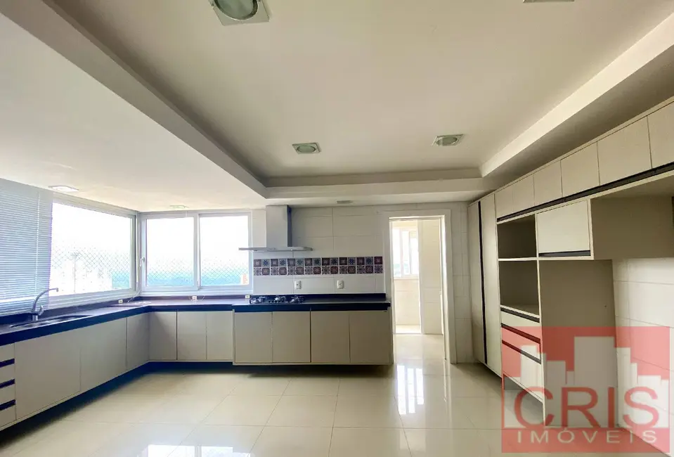Foto 8 de Apartamento com 3 quartos à venda, 169m2 em Maria Goretti, Bento Goncalves - RS