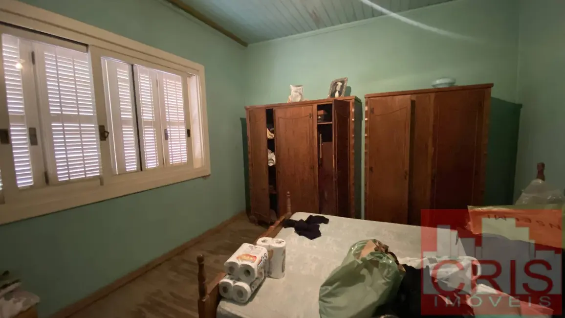 Foto 4 de Casa com 3 quartos à venda, 200m2 em Centro, Bento Goncalves - RS