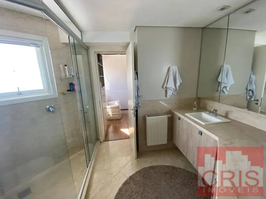 Apartamento com 3 quartos à venda, 151m2 em São Bento, Bento Goncalves - RS - imagem 6 Foto 6 de Apartamento com 3 quartos à venda, 151m2 em São Bento, Bento Goncalves - RS