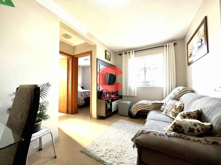 Foto 2 de Apartamento com 2 quartos à venda, 50m2 em Maria Goretti, Bento Goncalves - RS