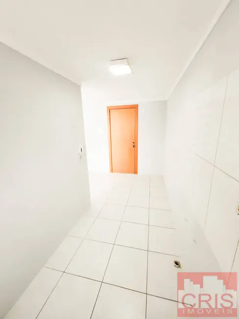 Foto 2 de Apartamento com 1 quarto à venda, 31m2 em Centro, Bento Goncalves - RS