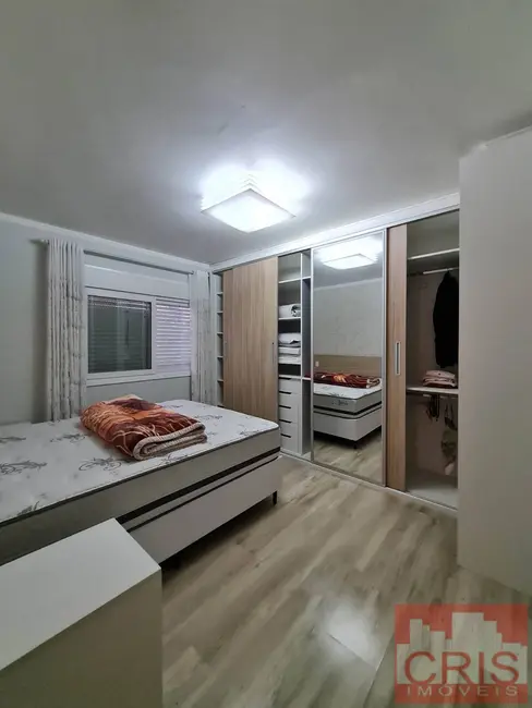 Apartamento com 3 quartos à venda, 127m2 em Cidade Alta, Bento Goncalves - RS - imagem 8 Foto 8 de Apartamento com 3 quartos à venda, 127m2 em Cidade Alta, Bento Goncalves - RS