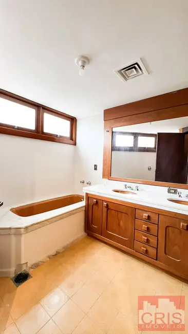 Apartamento com 3 quartos à venda, 180m2 em Centro, Bento Goncalves - RS - imagem 7 Foto 7 de Apartamento com 3 quartos à venda, 180m2 em Centro, Bento Goncalves - RS