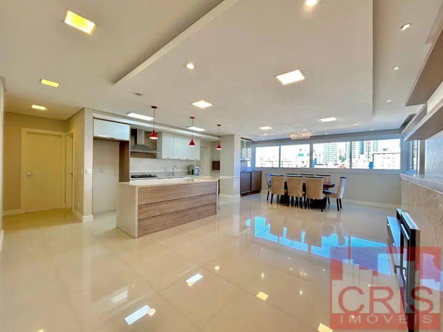 Foto 3 de Apartamento com 3 quartos à venda, 133m2 em Humaitá, Bento Goncalves - RS