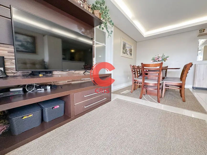 Apartamento com 3 quartos à venda, 90m2 em Centro, Bento Goncalves - RS - imagem 4 Foto 4 de Apartamento com 3 quartos à venda, 90m2 em Centro, Bento Goncalves - RS