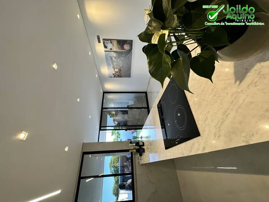 Foto 3 de Casa com 4 quartos à venda, 144m2 em Eusebio - CE