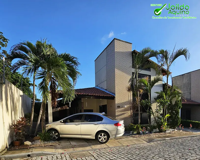 Foto 2 de Casa com 3 quartos à venda, 121m2 em Lagoa Redonda, Fortaleza - CE