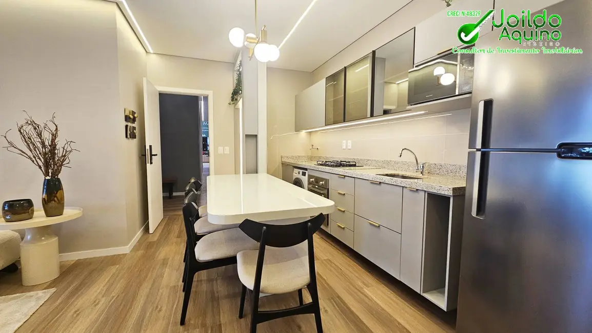 Foto 3 de Apartamento com 2 quartos à venda, 59m2 em Fátima, Fortaleza - CE