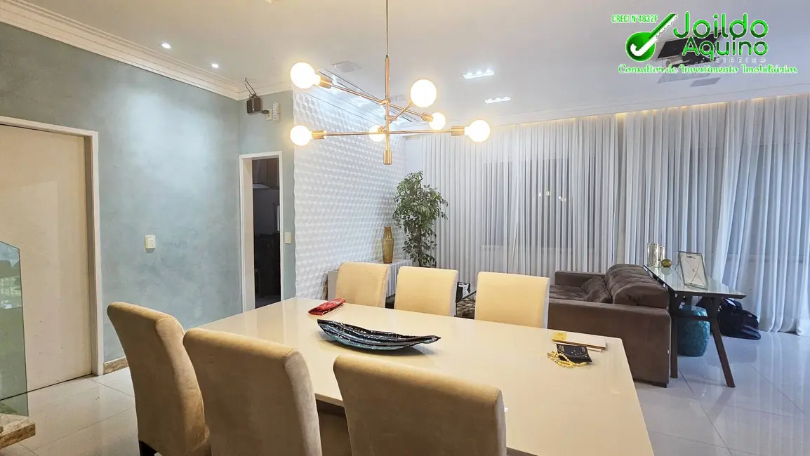 Casa com 4 quartos à venda, 238m2 em Cajazeiras, Fortaleza - CE - imagem 4 Foto 4 de Casa com 4 quartos à venda, 238m2 em Cajazeiras, Fortaleza - CE