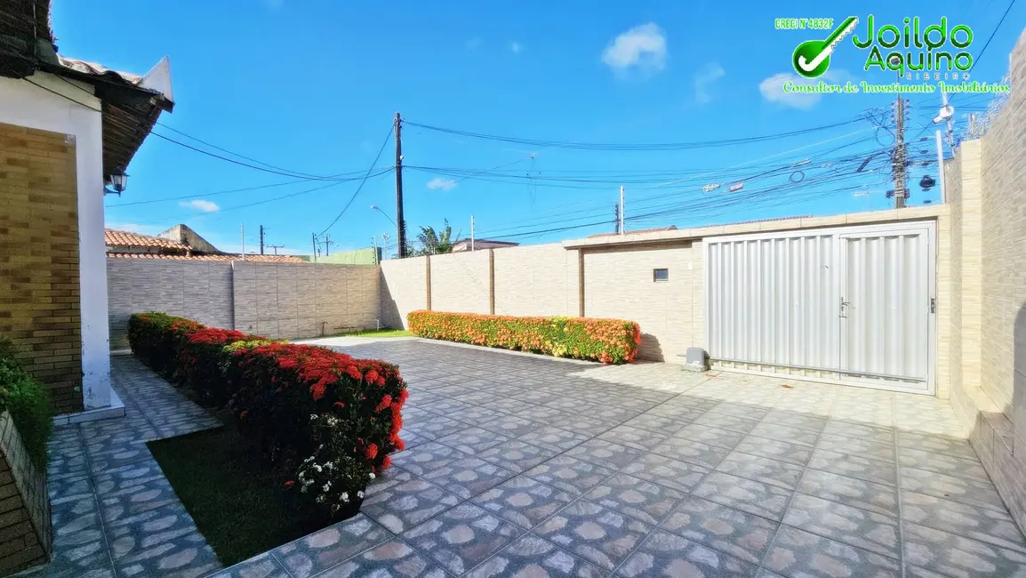 Foto 4 de Casa com 3 quartos à venda, 198m2 em Cidade dos Funcionários, Fortaleza - CE