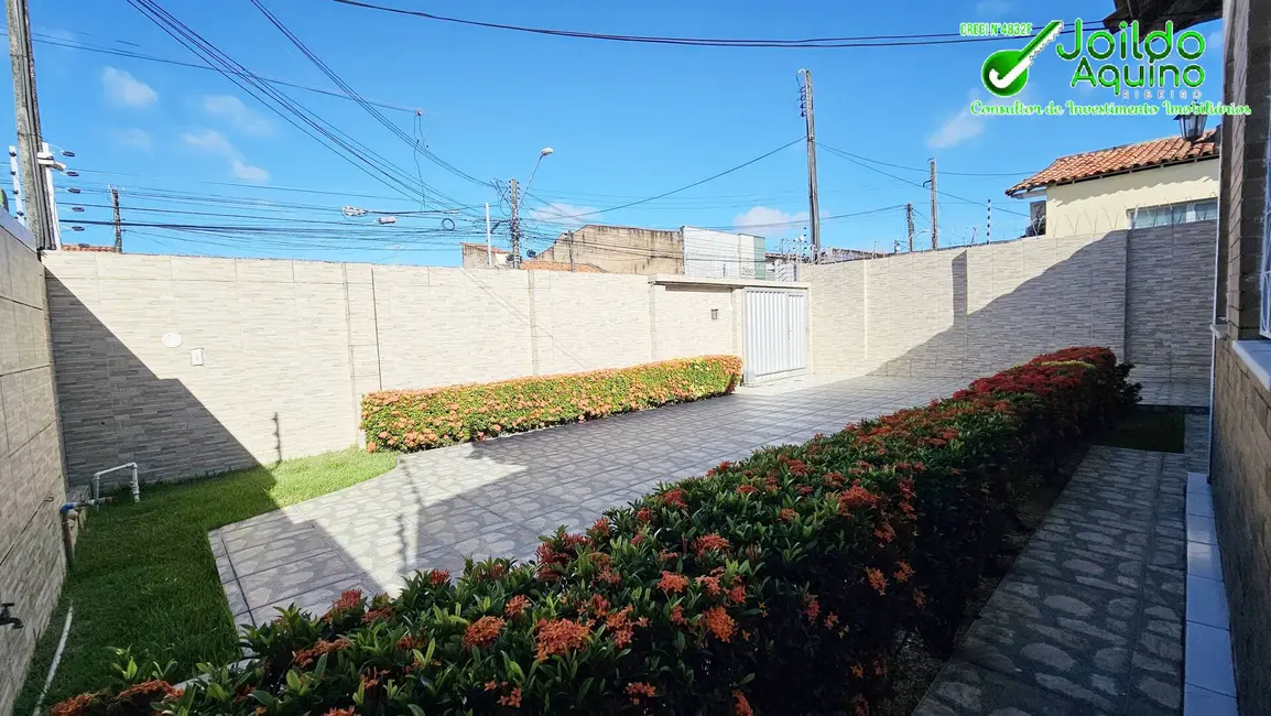 Foto 5 de Casa com 3 quartos à venda, 198m2 em Cidade dos Funcionários, Fortaleza - CE