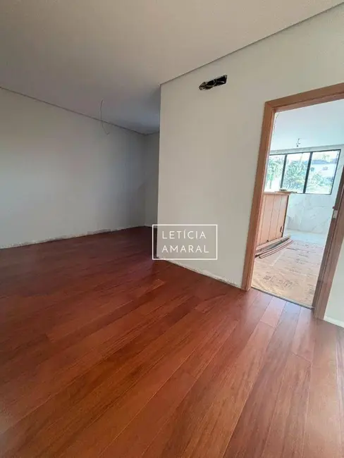 Apartamento com 4 quartos à venda, 334m2 em Pouso Alegre - MG - imagem 7 Foto 7 de Apartamento com 4 quartos à venda, 334m2 em Pouso Alegre - MG
