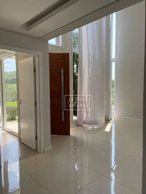 Casa de Condomínio com 3 quartos à venda, 358m2 em Pouso Alegre - MG - imagem 6 Foto 6 de Casa de Condomínio com 3 quartos à venda, 358m2 em Pouso Alegre - MG