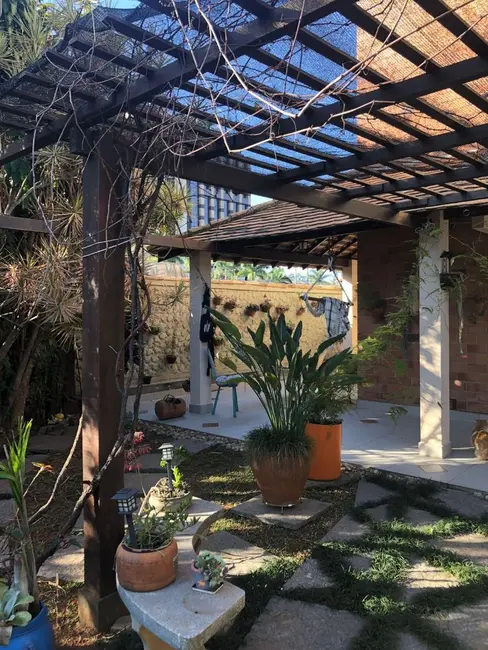 Foto 1 de Casa com 4 quartos à venda, 500m2 em Pouso Alegre - MG