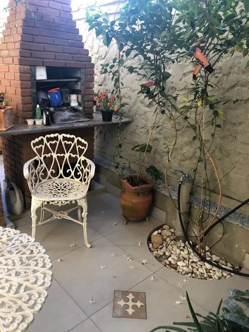 Foto 5 de Casa com 4 quartos à venda, 500m2 em Pouso Alegre - MG