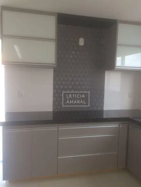 Foto 6 de Casa de Condomínio com 4 quartos à venda, 300m2 em Pouso Alegre - MG