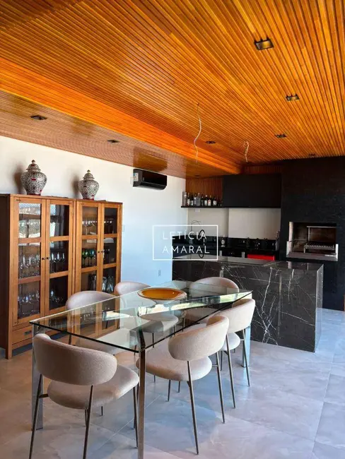 Apartamento com 4 quartos à venda, 250m2 em Pouso Alegre - MG - imagem 4 Foto 4 de Apartamento com 4 quartos à venda, 250m2 em Pouso Alegre - MG