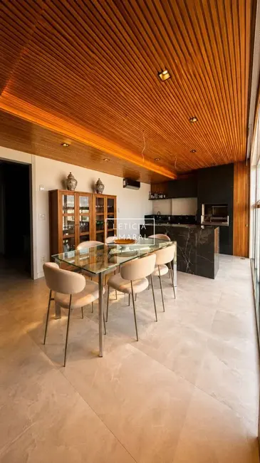 Foto 3 de Apartamento com 4 quartos à venda, 250m2 em Pouso Alegre - MG
