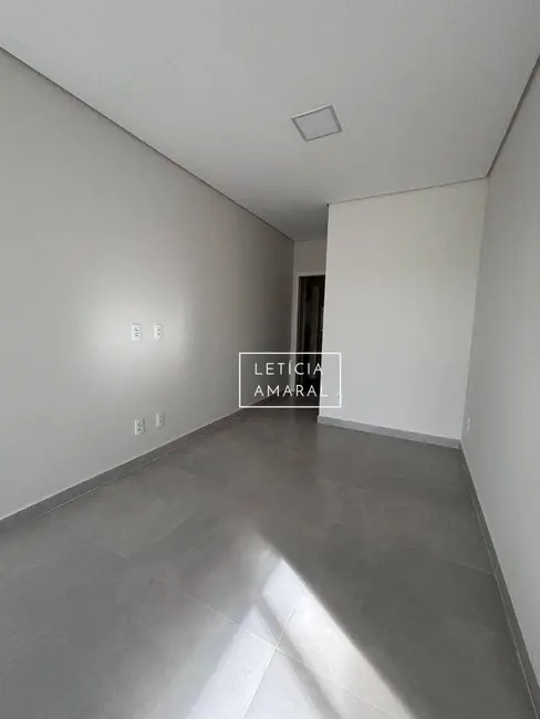 Foto 8 de Apartamento com 3 quartos à venda, 113m2 em Pouso Alegre - MG