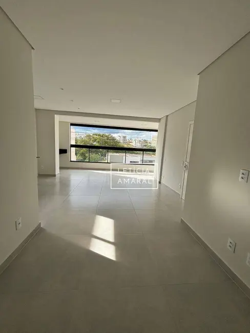 Foto 1 de Apartamento com 3 quartos à venda, 113m2 em Pouso Alegre - MG