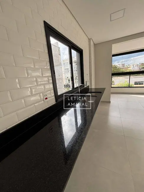 Foto 5 de Apartamento com 3 quartos à venda, 113m2 em Pouso Alegre - MG