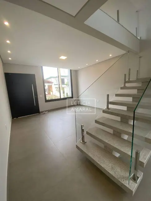 Casa de Condomínio com 4 quartos à venda, 300m2 em Loteamento Belavilla I, Pouso Alegre - MG - imagem 5 Foto 5 de Casa de Condomínio com 4 quartos à venda, 300m2 em Loteamento Belavilla I, Pouso Alegre - MG