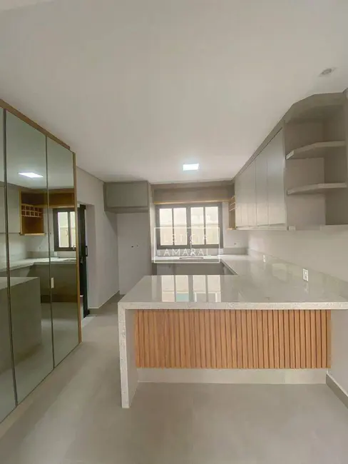 Casa de Condomínio com 4 quartos à venda, 300m2 em Loteamento Belavilla I, Pouso Alegre - MG - imagem 7 Foto 7 de Casa de Condomínio com 4 quartos à venda, 300m2 em Loteamento Belavilla I, Pouso Alegre - MG