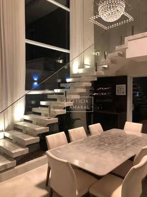 Foto 5 de Casa com 2 quartos à venda, 300m2 em Pouso Alegre - MG