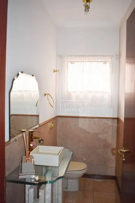 Foto 6 de Casa com 3 quartos à venda, 821m2 em Pouso Alegre - MG