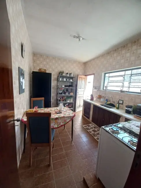 Foto 7 de Casa com 3 quartos à venda, 582m2 em Jardim Noronha, Pouso Alegre - MG