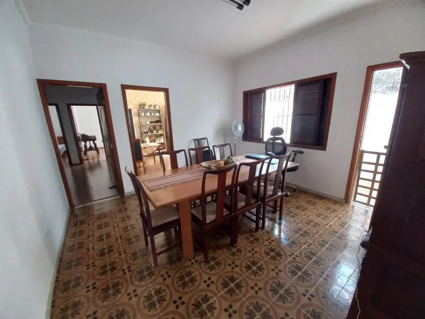 Foto 5 de Casa com 3 quartos à venda, 582m2 em Jardim Noronha, Pouso Alegre - MG