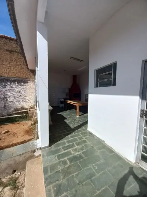 Foto 8 de Casa com 3 quartos à venda, 582m2 em Jardim Noronha, Pouso Alegre - MG