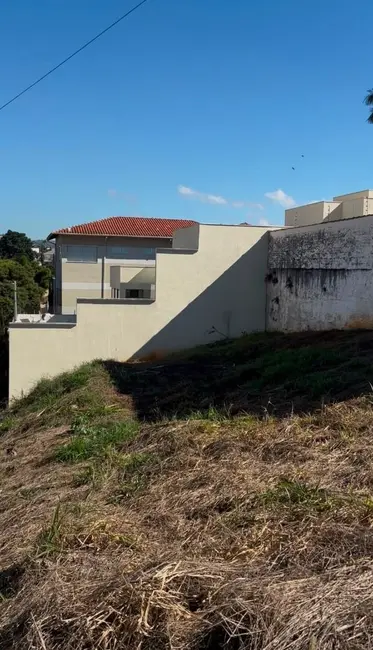 Foto 3 de Terreno / Lote à venda, 338m2 em Residencial Nossa Senhora do Pilar, Pouso Alegre - MG