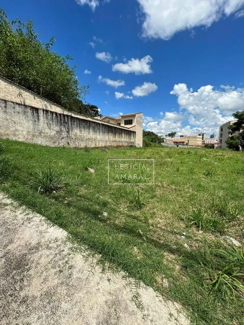 Foto 4 de Terreno / Lote à venda, 510m2 em Pouso Alegre - MG
