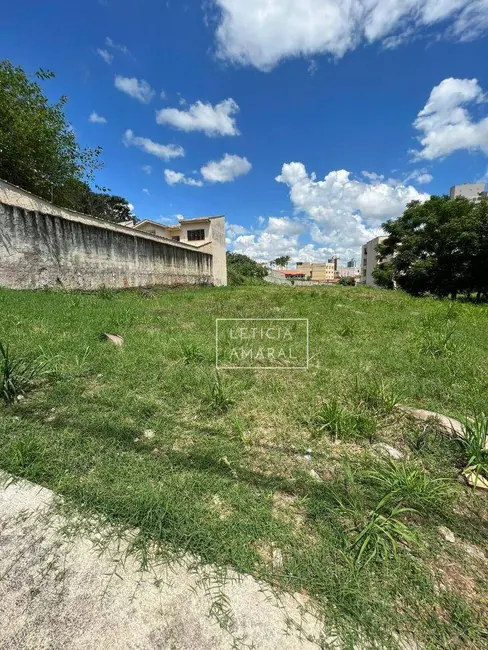 Foto 3 de Terreno / Lote à venda, 510m2 em Pouso Alegre - MG