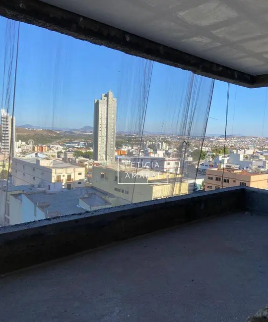 Apartamento com 3 quartos à venda, 137m2 em Centro, Pouso Alegre - MG - imagem 2 Foto 2 de Apartamento com 3 quartos à venda, 137m2 em Centro, Pouso Alegre - MG